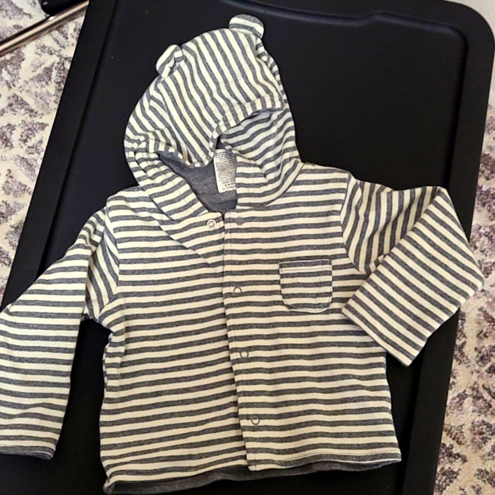 Gerber 6-9 months stripped teddy sweater